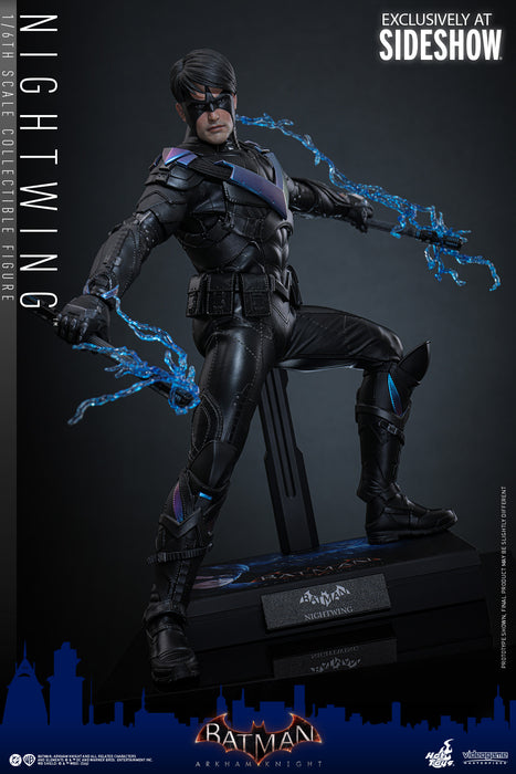 Hot Toys Video Game Masterpiece Series: DC Batman Arkham Knigh - Nightwing Escala 1/6