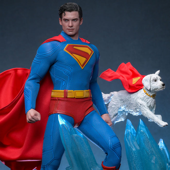 Hot Toys Movie Masterpiece Series: DC Superman 2025 - Superman y Krypto Escala 1/6
