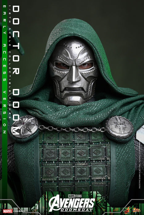 Hot Toys Movie Masterpiece Series: Avengers Doomsday - Doctor Doom Escala 1/6