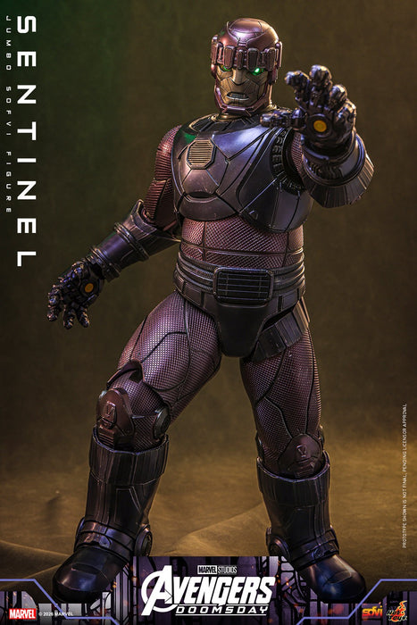 Hot Toys Jumbo Sofvi: Marvel Avengers Doomsday - Sentinela 60 cm