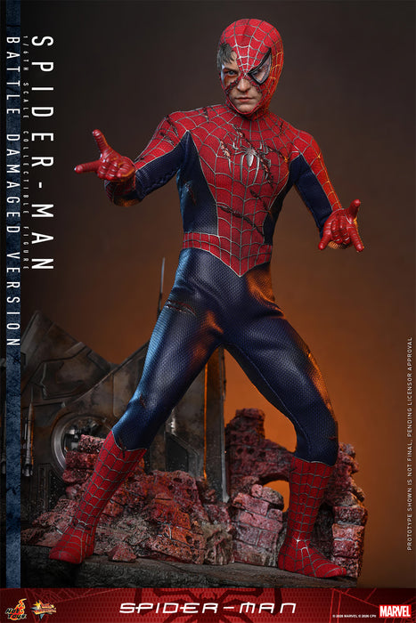 Hot Toys Masterpiece Series: Marvel Spiderman - SpiderMan Battle Damaged Escala 1/6