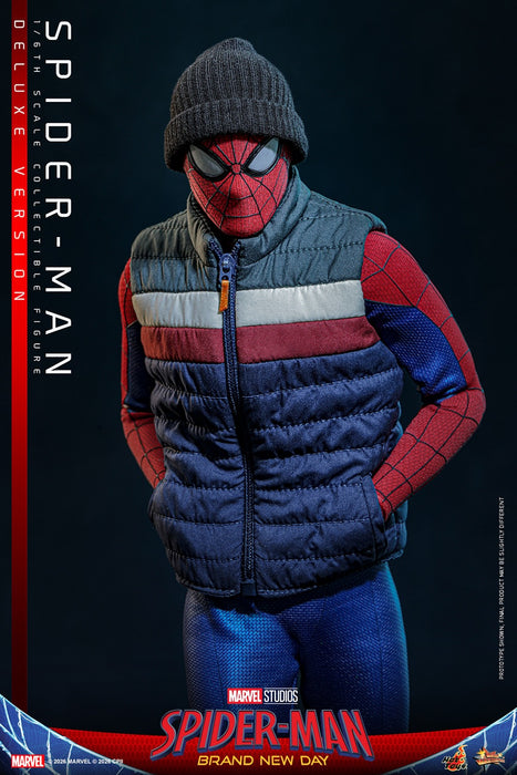 Hot toys Movie Masterpiece Series: Spiderman Brand New Day - Spider-Man Deluxe Escala 1/6