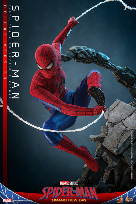 Hot toys Movie Masterpiece Series: Spiderman Brand New Day - Spider-Man Deluxe Escala 1/6