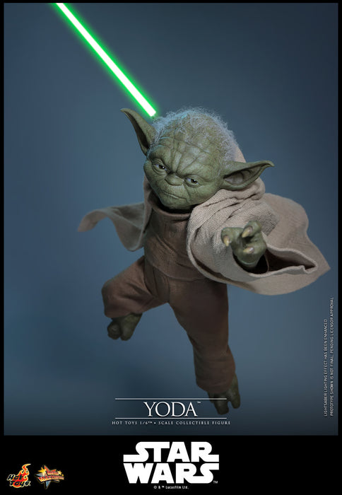 Hot Toys Movie Masterpiece Series: Star Wars Revenge Of The Sith - Yoda Escala 1/6