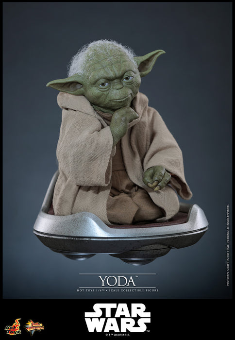 Hot Toys Movie Masterpiece Series: Star Wars Revenge Of The Sith - Yoda Escala 1/6