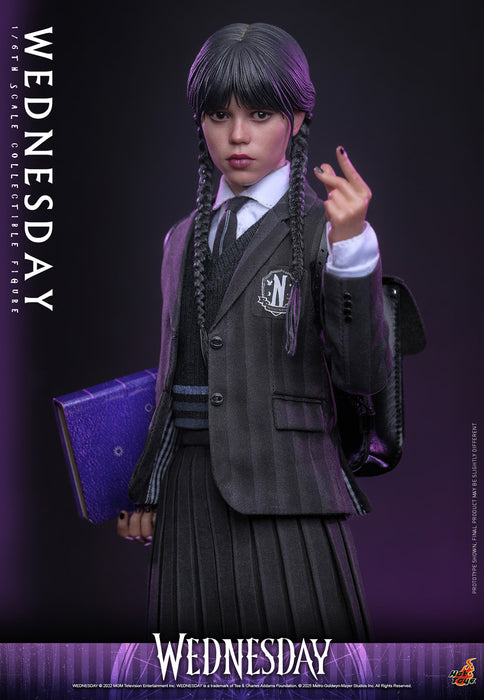 Hot Toys Television Masterpiece Series: Wednesday Netflix - Merlina Escala 1/6