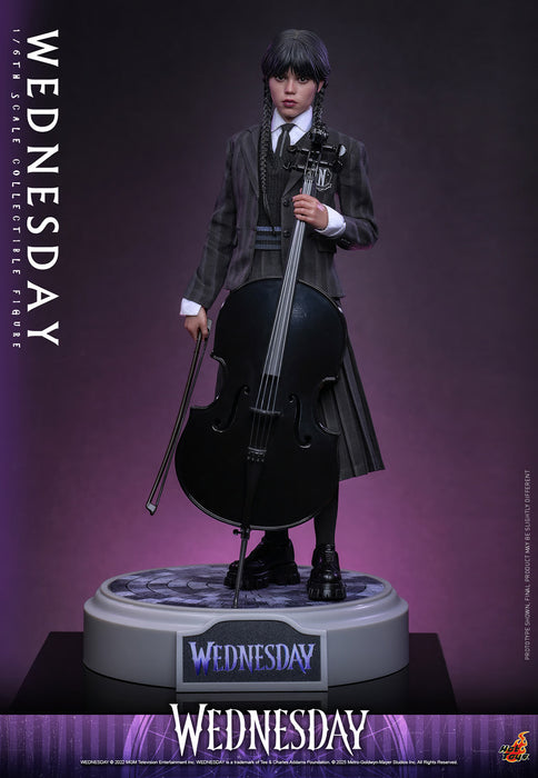 Hot Toys Television Masterpiece Series: Wednesday Netflix - Merlina Escala 1/6