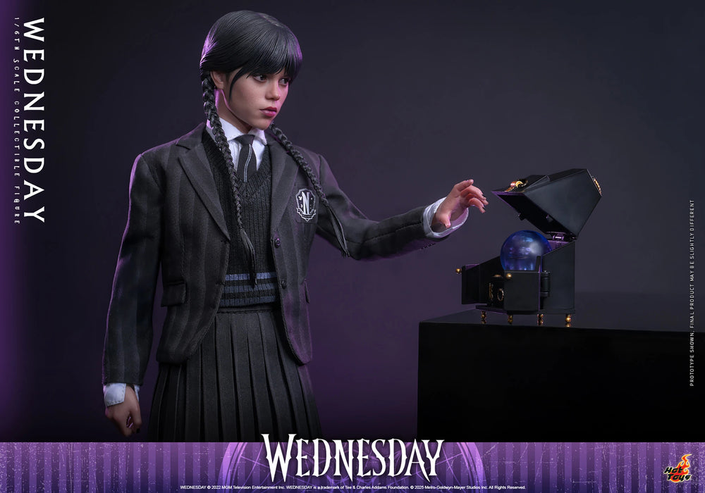 Hot Toys Television Masterpiece Series: Wednesday Netflix - Merlina Escala 1/6