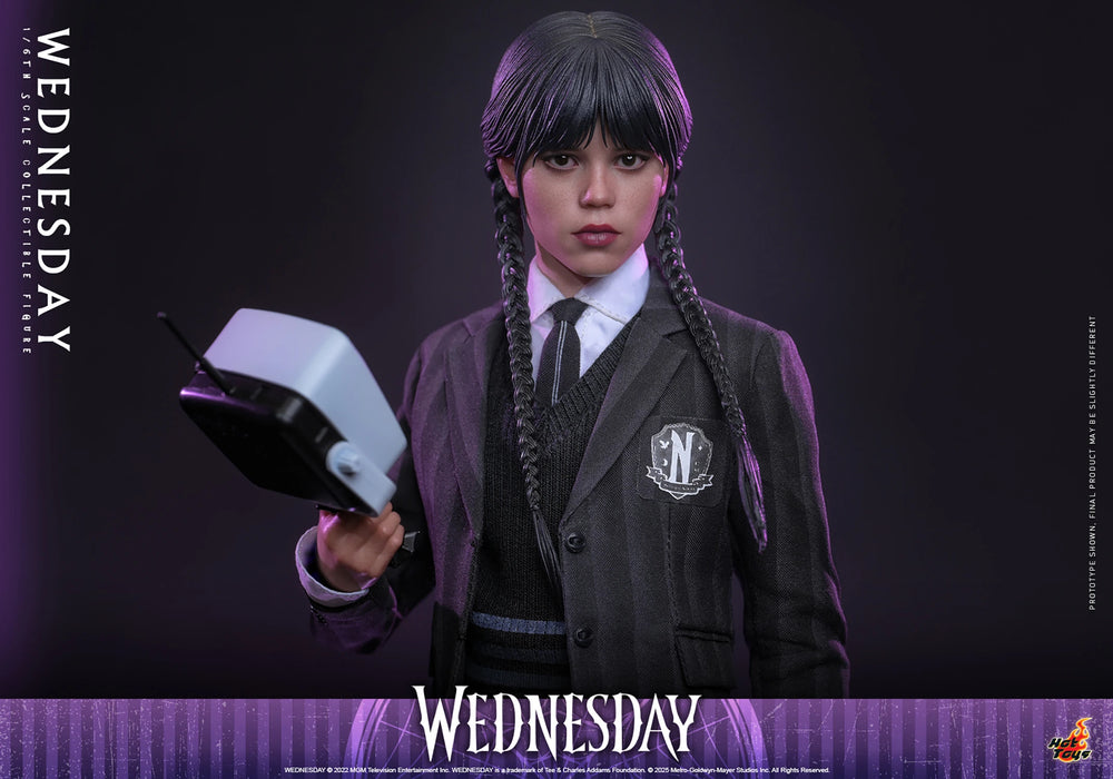 Hot Toys Television Masterpiece Series: Wednesday Netflix - Merlina Escala 1/6