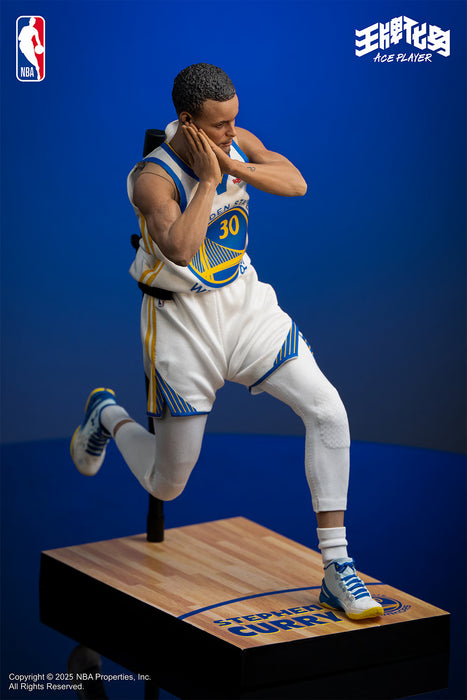 Infinity Studio Scale Figure: NBA - Stephen Curry Deluxe Escala 1/6