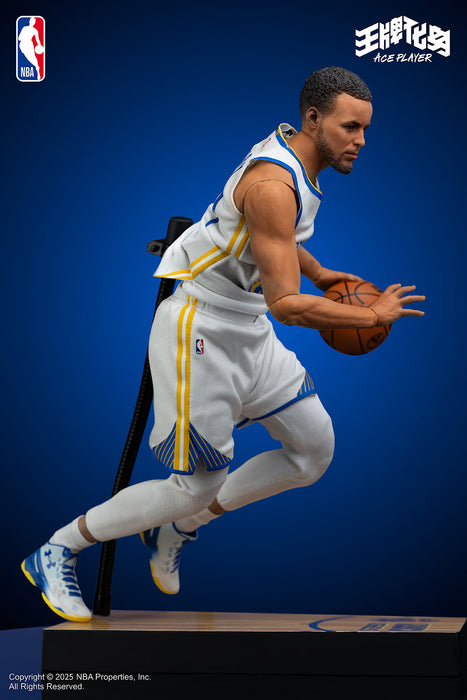 Infinity Studio Scale Figure: NBA - Stephen Curry Escala 1/6
