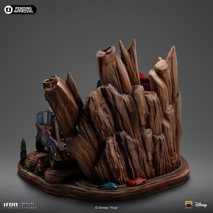 IRON Studios: Disney Cars - Rayo Mcqueen y Mate Deluxe Escala de Arte 1/10