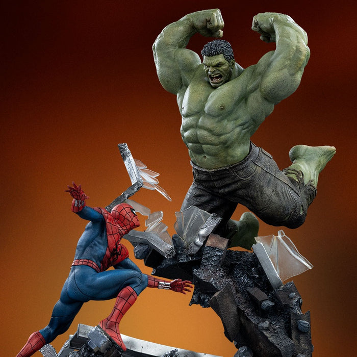 Iron Studios: Spiderman Brand New Day - Spiderman vs Hulk Escala de Arte 1/10