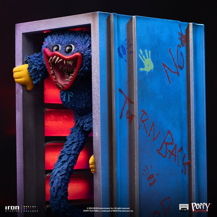 Iron Studios: Poppy Playtime - Huggy Wuggy Escala de Arte 1/10