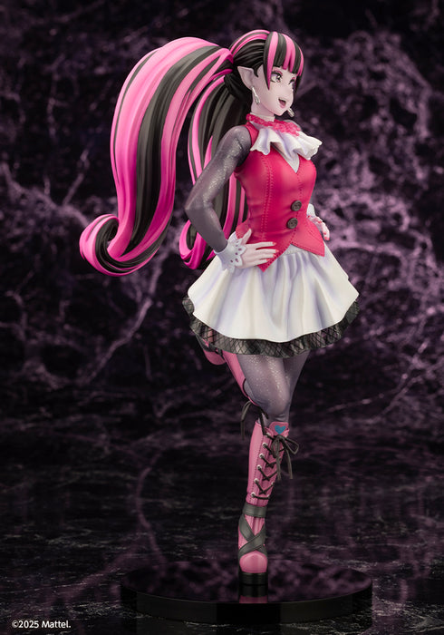 Kotobukiya Bishoujo: Monster High - Draculaura Escala 1/7