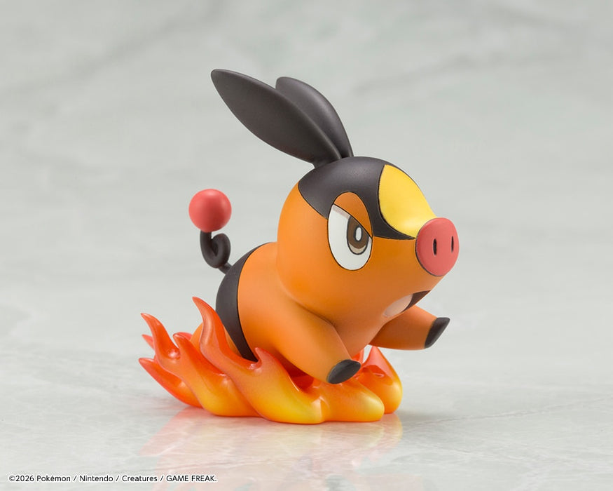 Kotobukiya ARTFX J: Pokemon - Hilda con Tepig Escala 1/8