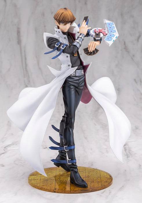 Kotobukiya ARTFX J: Yu Gi Oh - Seto Kaiba Passionate Duelists Escala 1/7