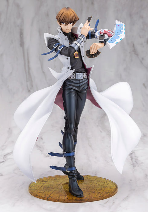 Kotobukiya ARTFX J: Yu Gi Oh - Seto Kaiba Passionate Duelists Escala 1/7