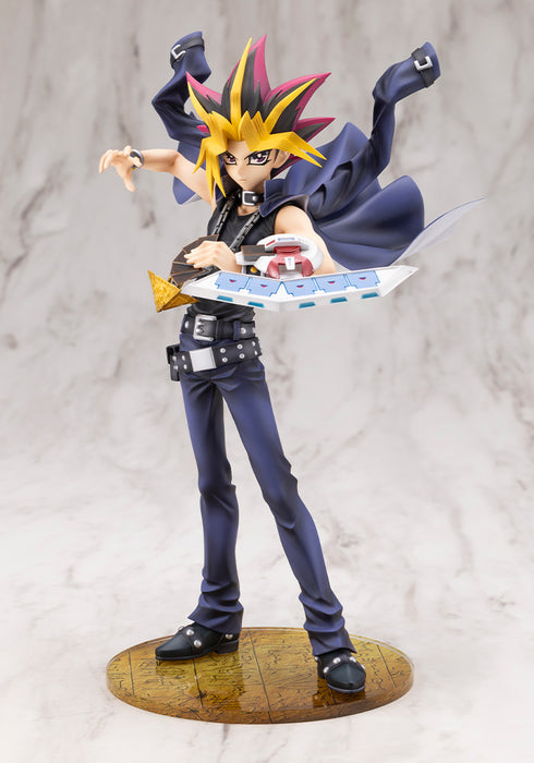 Kotobukiya ARTFX J: Yu Gi Oh Duel Monsters - Yami Yugi Escala 1/7