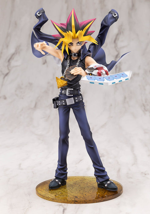 Kotobukiya ARTFX J: Yu Gi Oh Duel Monsters - Yami Yugi Escala 1/7