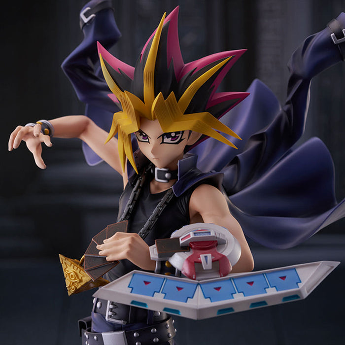 Kotobukiya ARTFX J: Yu Gi Oh Duel Monsters - Yami Yugi Escala 1/7