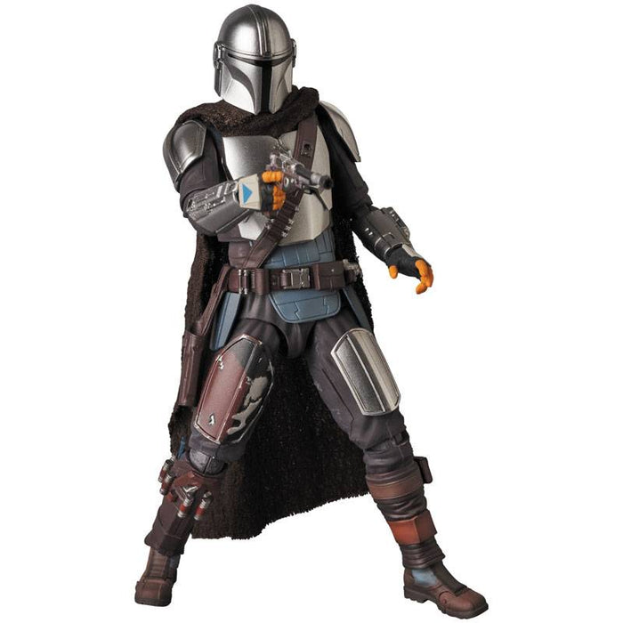Medicom Toy Mafex: Star Wars The Mandalorian - Din Djarin Mandaloriano