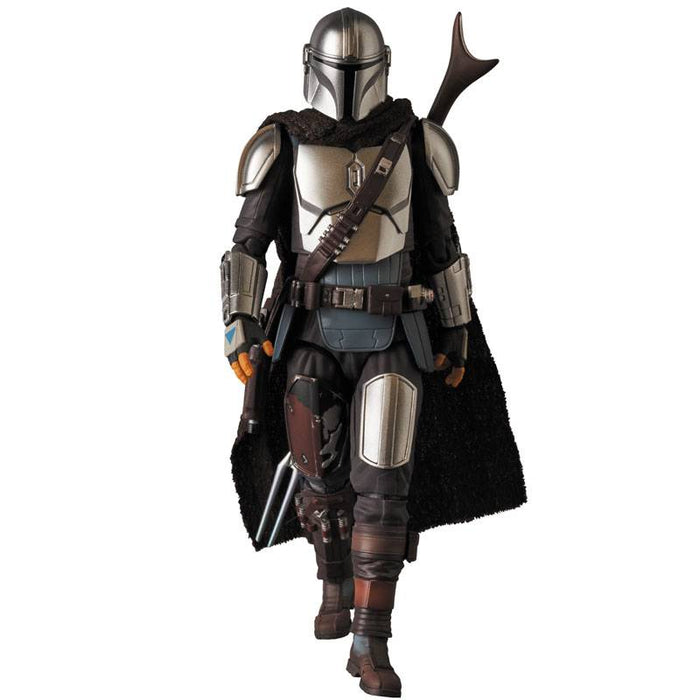 Medicom Toy Mafex: Star Wars The Mandalorian - Din Djarin Mandaloriano