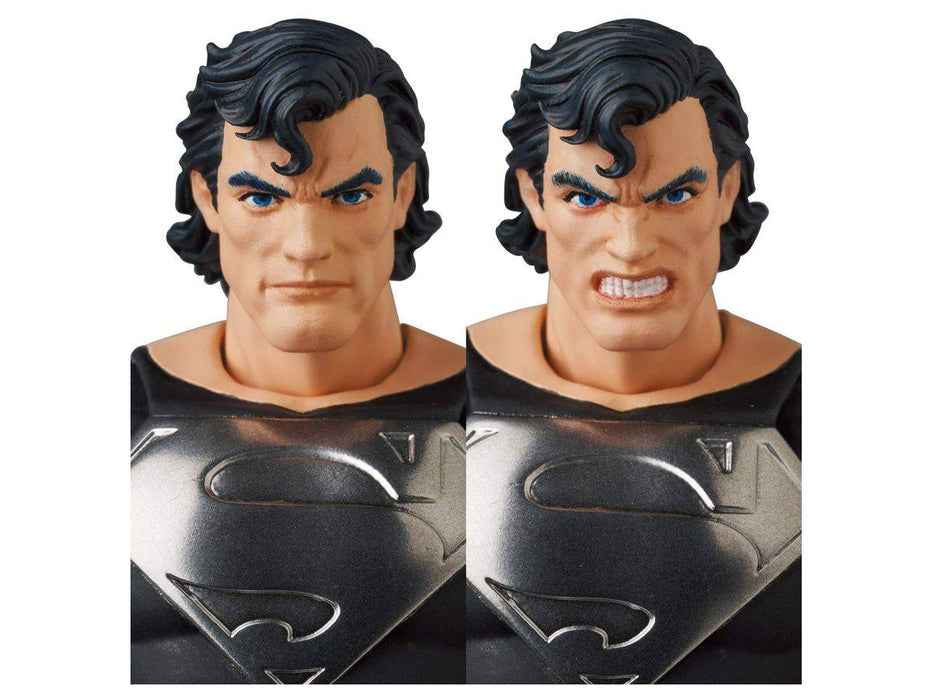 Medicom Toy Mafex: Dc Return Of Superman - Superman Traje Negro