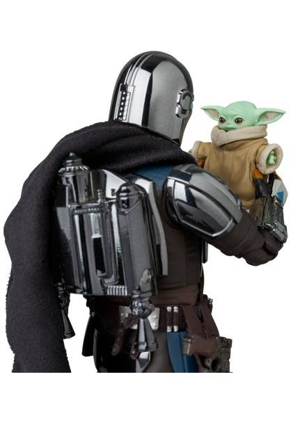 Medicom Toy Mafex: Star Wars The Mandalorian - Din Djarin Mandaloriano Chrome