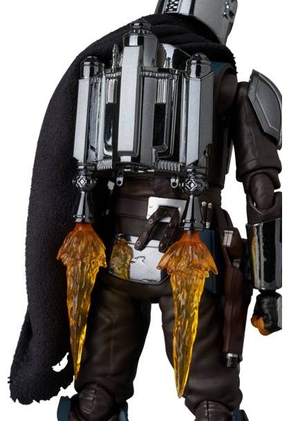 Medicom Toy Mafex: Star Wars The Mandalorian - Din Djarin Mandaloriano Chrome