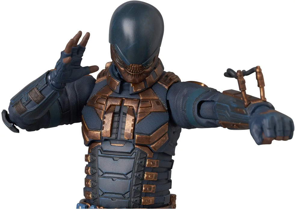 Medicom Toy Mafex: Dc The Suicide Squad - Bloodsport