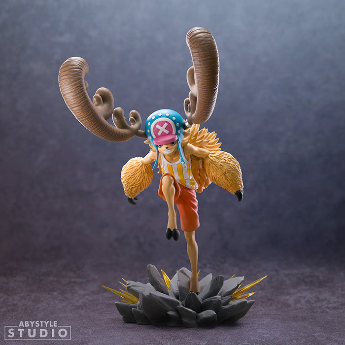 ABYStyle Super Figure Collection: One Piece - Chopper Forma de astas Escala 1/10