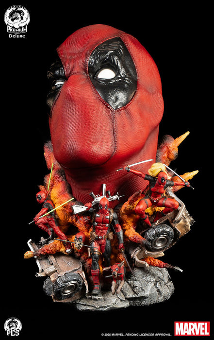 PCS Bust Fine Art Series: Marvel - Deadpool Deluxe 16.5 Pulgadas