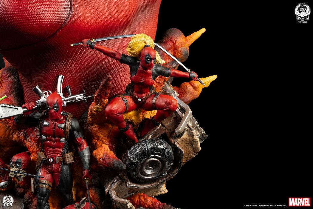 PCS Bust Fine Art Series: Marvel - Deadpool Deluxe 16.5 Pulgadas