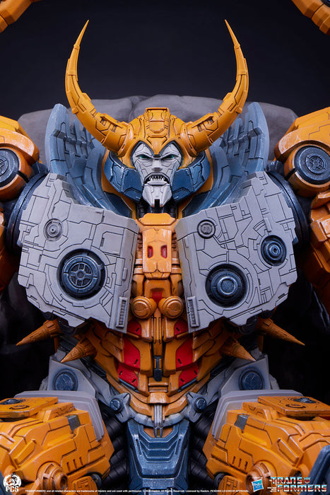PCS Statue: Transformers - Unicron 24 Pulgadas