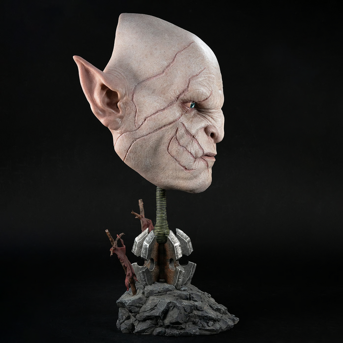Pure Arts Life Size Bust: El Hobbit - Mascara Artistica de Azog 21 Pulgadas
