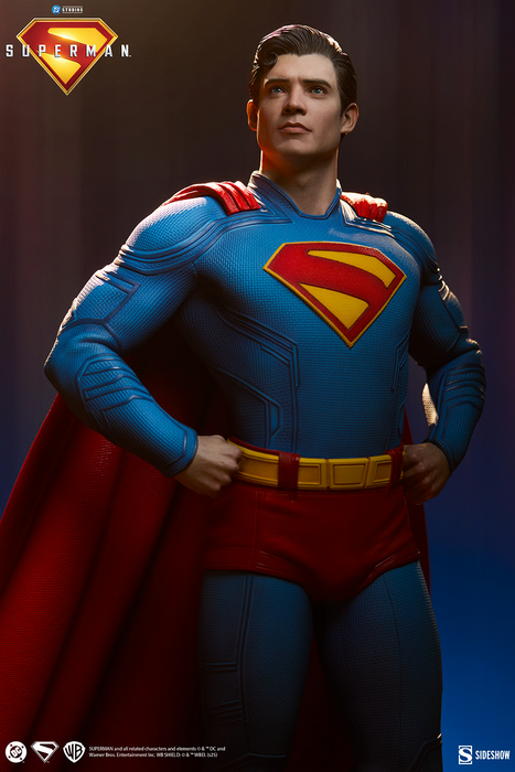 Sideshow Premium Format: DC Superman 2025 - Superman 24 Pulgadas