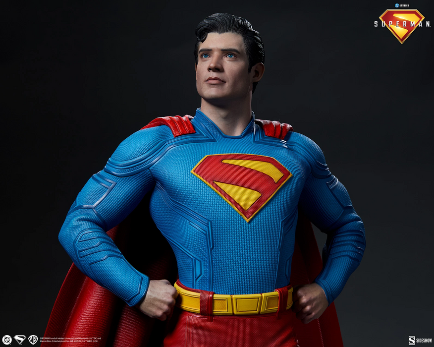 Sideshow Premium Format: DC Superman 2025 - Superman 24 Pulgadas