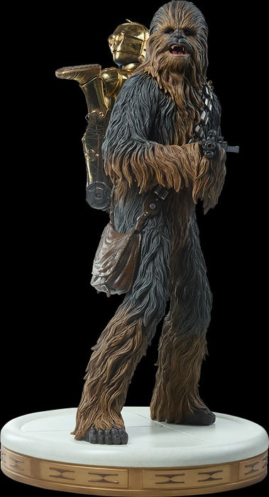 Sideshow Premium Format: Star Wars El Imperio Contraataca -  Chewbacca y C3PO Escala 1/4