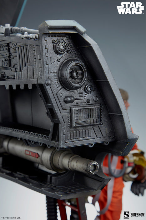 Sideshow Premium Format: Star Wars - Luke Skywalker y X-Wing 30 Pulgadas