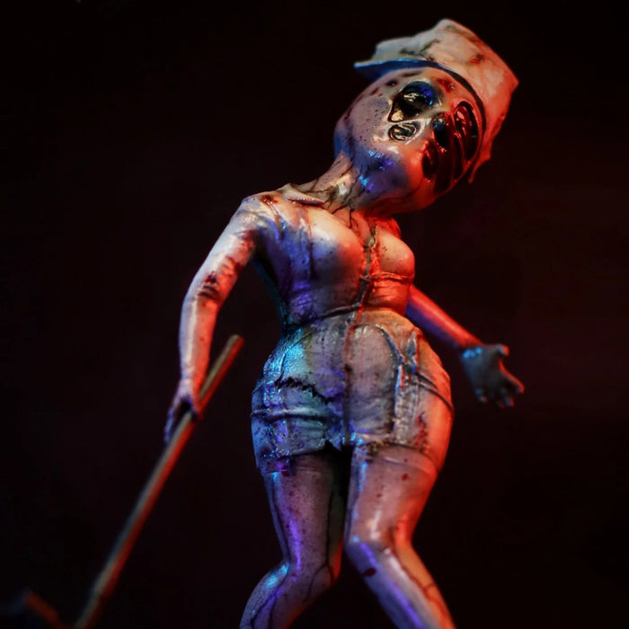 Star Ace Toys: Silent Hill 2 - Pyramid Head y Enfermera Cabeza de Burbuja Escala 1/6