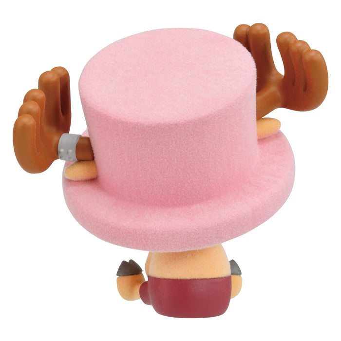 Banpresto Fluffy Puffy: One Piece - Chopper Flocked sentado