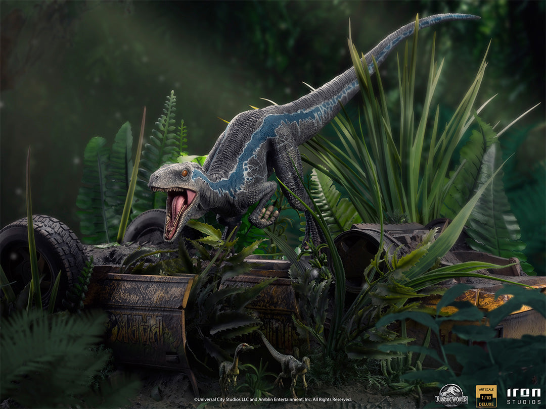 IRON Studios: Jurassic World El Reino Caido - Blue Deluxe Escala de Arte 1/10
