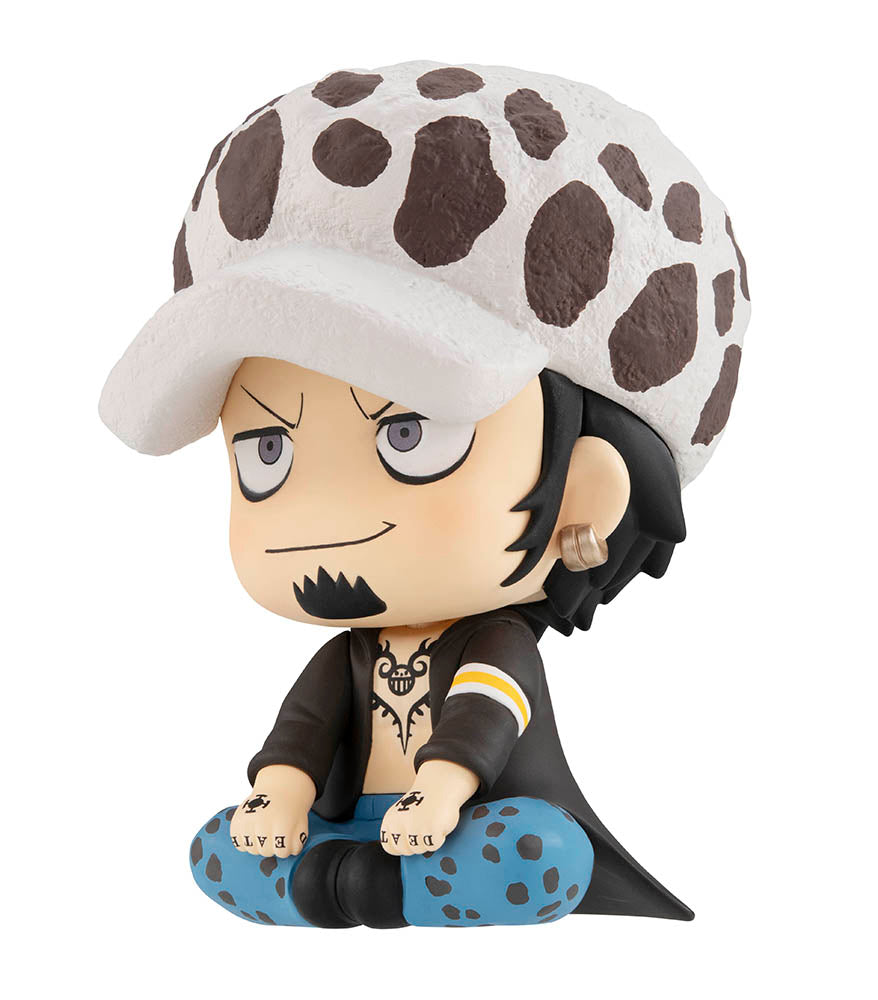 Megahouse Figures Look Up: One Piece - Trafalgar Law