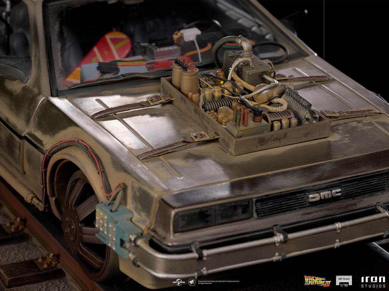 IRON Studios: Volver al Futuro Parte III - DeLorean Escala de Arte 1/10